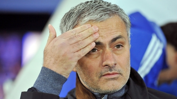 jornais:-united-pagara-r$-84-mi-a-mourinho;-portugues-tera-r$-1,7-bi-para-contratar
-(11/02/16-08h22)