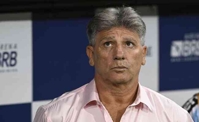 gremio-oficializa-contratacao-de-atacante-com-perfil-solicitado-por-renato