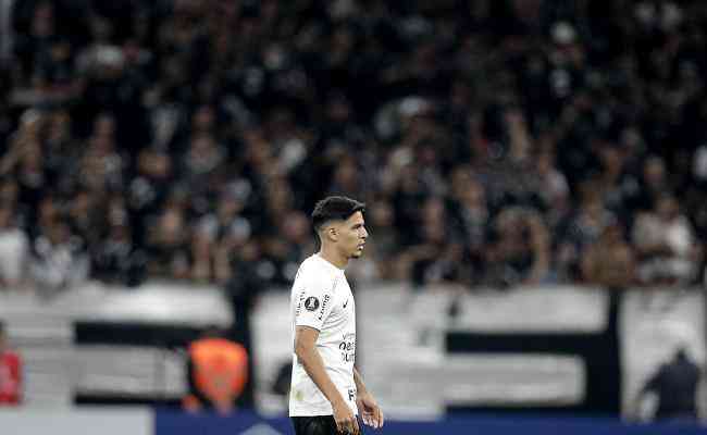 corinthians:-stjd-mantem-condenacao-por-cantos-homofobicos-na-arena