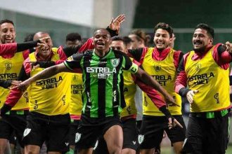 juninho-incansavel-mantem-america-vivo-em-mata-matas-e-mostra-faro-de-gol