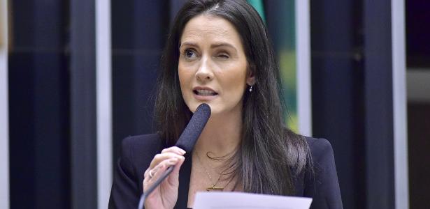 em-estado-grave,-deputada-amalia-barros-passara-por-nova-cirurgia