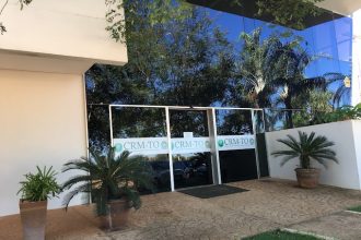 falso-medico-cria-pagina-na-internet-e-usa-carta-de-recomendacao-para-tentar-tirar-registro-profissional