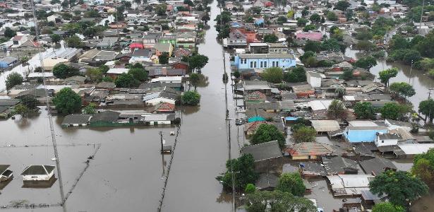 babalorixa-rebate-fakes-sobre-inundacao:-‘botar-a-culpa-na-macumba-e-facil’