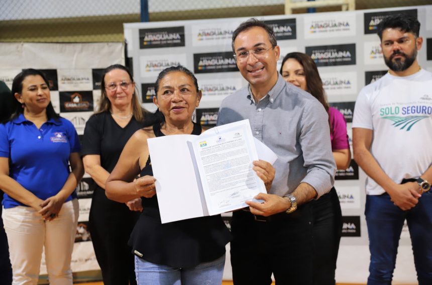 programa-casal-legal-ja-regularizou-mais-de-1.700-imoveis-de-familias-araguainenses