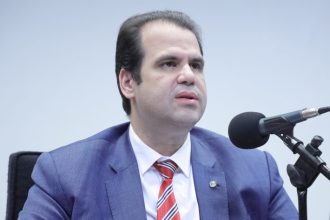 aprovado-projeto-que-permite-colocar-no-nome-dos-pais-o-carro-comprado-com-isencao-para-crianca-com-deficiencia