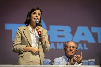 alckmin-quer-psdb-com-tabata-e-leva-ex-tucanos-para-campanha-da-aliada