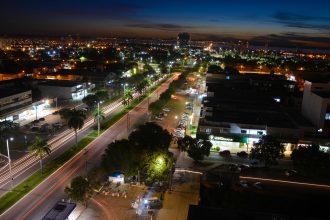 programacao-de-aniversario-de-palmas-nesta-segunda-feira-(20)-tera-corte-de-bolo-e-desfile;-confira