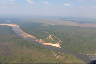 pesquisas-mostram-bacia-do-rio-araguaia-com-menos-agua-e-poluida-de-agrotoxicos;-entenda