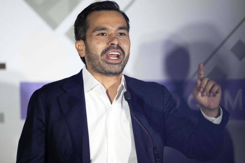 cinco-pessoas-morrem-apos-palco-desabar-em-comicio-de-candidato-a-presidente-no-mexico