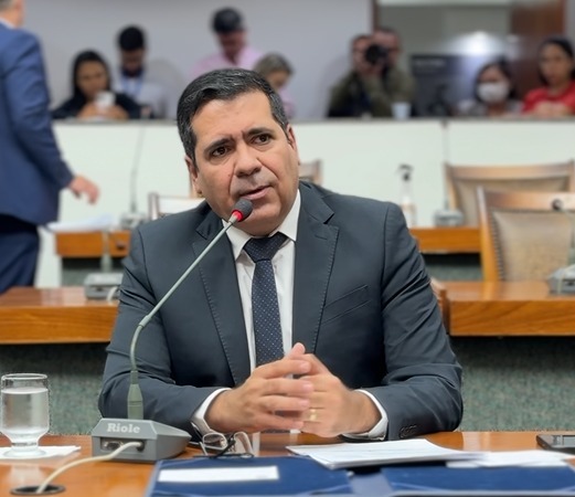 com-temporada-chegando,-marcus-marcelo-solicita-sinalizacao-de-rodovia-de-acesso-a-praias