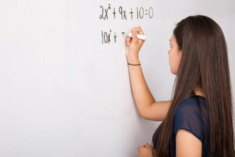 ‘encantadora-como-o-piano’:-pesquisador-propoe-novo-olhar-para-a-matematica