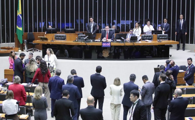 congresso-aprova-nomes-de-novos-integrantes-do-conselho-de-comunicacao-social