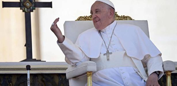 o-papa-francisco-cometeu-gafe,-contradicao-ou-discriminacao?