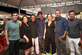 deputada-claudia-lelis-prestigia-aniversario-de-natividade-e-combinado