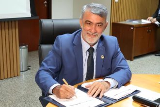 amelio-imprime-marca-da-gestao-compartilhada-e-pautada-em-melhorias