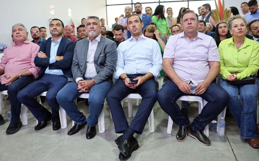 parlamentares-participam-de-inauguracao-do-anexo-da-sefaz