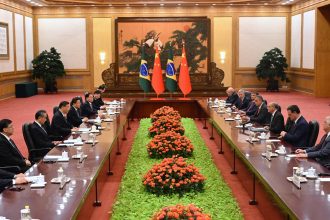 xi-elogia-‘amizade-e-lacos’-entre-brasil-e-china-durante-visita-de-alckmin-a-pequim