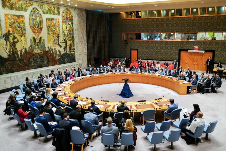 tres-fases,-fim-dos-combates-e-libertacao-de-todos-os-refens:-o-que-preve-o-cessar-fogo-entre-israel-e-hamas-aprovado-na-onu