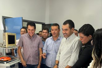 nilton-franco-participa-da-inauguracao-da-reforma-e-ampliacao-do-hospital-municipal-de-marianopolis