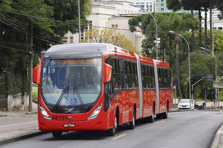 homem-e-morto-dentro-de-onibus-em-curitiba-apos-defender-duas-vitimas-de-homofobia