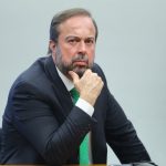 ministro-de-minas-e-energia-expoe-a-deputados-a-politica-do-seu-ministerio