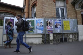 garota-judia-de-12-anos-e-vitima-de-estupro-coletivo-na-periferia-de-paris;-caso-choca-a-franca