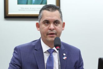 comissao-aprova-proposta-que-garante-recursos-de-emendas-parlamentares-para-combate-a-desastres