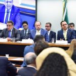 ministro-diz-que-tarifa-de-luz-nao-vai-subir-com-mp-da-amazonas-energia