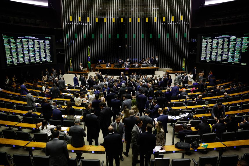 grupo-de-trabalho-da-reforma-tributaria-na-camara-diz-querer-ouvir-mais-de-mil-especialistas-em-ate-60-dias