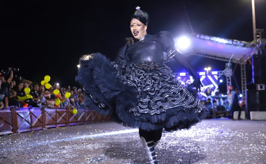 “todos,-pelo-menos-uma-vez-na-vida,-deveriam-ter-essa-experiencia-de-assistir”,-contou-expectadora-do-concurso-individual-das-juninas-de-araguaina