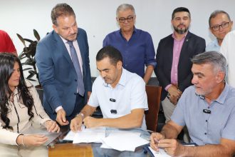presidente-da-assembleia-assume-governo-durante-viagem-de-wanderlei-barbosa-para-portugal