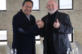 lula-confirma-viagem-a-bolivia-e-apoio-a-arce-apos-tentativa-de-golpe