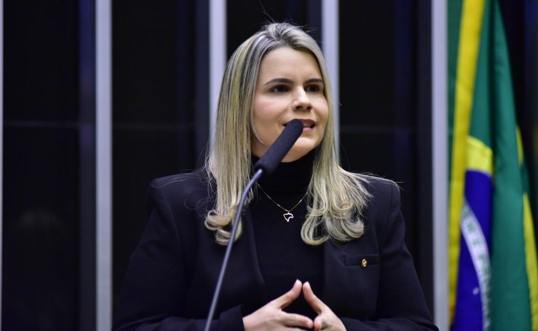 projeto-fixa-prazo-de-60-dias-para-inicio-do-tratamento-de-pessoa-com-autismo-no-sus-e-na-rede-privada