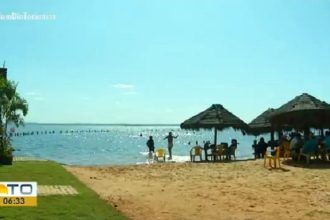 demora-na-manutencao-das-telas-de-protecao-das-praias-preocupa-comerciantes:-‘servico-mal-feito’