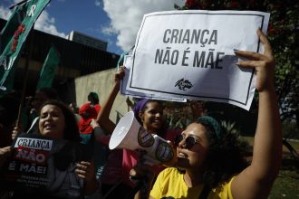 conselho-federal-de-medicina-nega-ligacao-com-projeto-antiaborto-e-defende-servico-legal