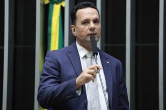 camara-aprova-projeto-que-facilita-pedido-de-indenizacao-contra-condenados-por-crimes-do-codigo-penal