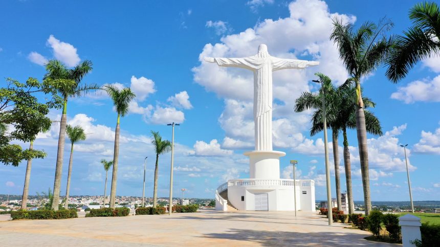 monumento-do-cristo-redentor-e-cedido-para-a-gestao-da-diocese-de-araguaina