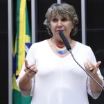 comissao-aprova-pena-maior-para-homicidio-que-envolver-discriminacao-contra-populacao-lgbti+