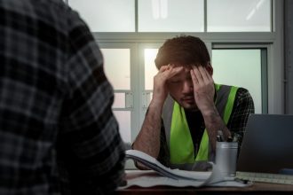 comissao-debate-regulamentacao-de-lei-que-criou-certificado-de-empresa-promotora-da-saude-mental