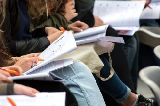 concursos-publicos-com-salarios-de-ate-r$-6,5-mil-abrem-inscricoes-nesta-segunda-feira-(8);-confira