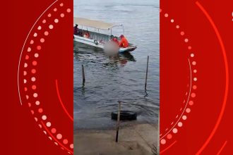 suspeito-de-esfaquear-homem-em-praia-tenta-fugir-nadando-e-e-perseguido-por-barco;-video