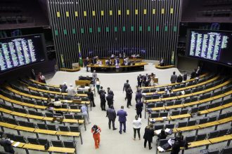 camara-aprova-urgencia-e-pode-votar-nesta-quarta-projeto-que-regulamenta-a-reforma-tributaria
