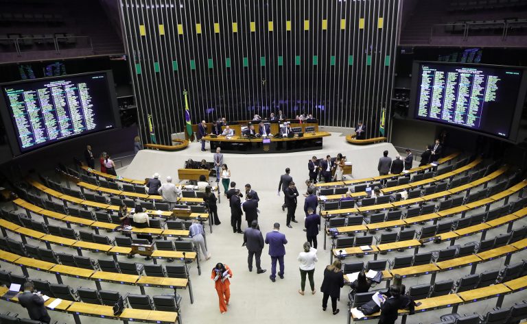 camara-aprova-urgencia-e-pode-votar-nesta-quarta-projeto-que-regulamenta-a-reforma-tributaria