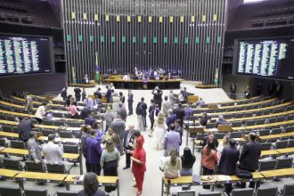 camara-aprova-regime-de-urgencia-para-cinco-propostas