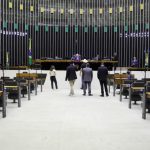 deputados-analisam-proposta-que-anistia-partidos-por-descumprimento-de-cotas;-acompanhe