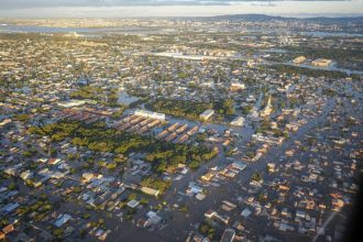 comissao-discute-criacao-de-auxilio-para-pessoas-atingidas-pelas-enchentes-no-rio-grande-do-sul