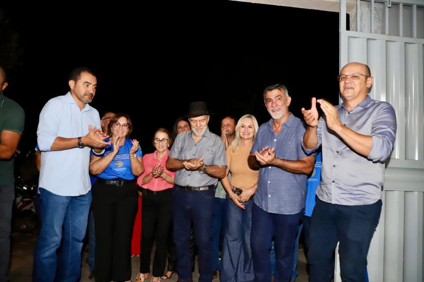 com-emenda-do-deputado-amelio-cayres,-casa-de-apoio-de-augustinopolis-recebe-pessoas-do-to,-ma-e-pa