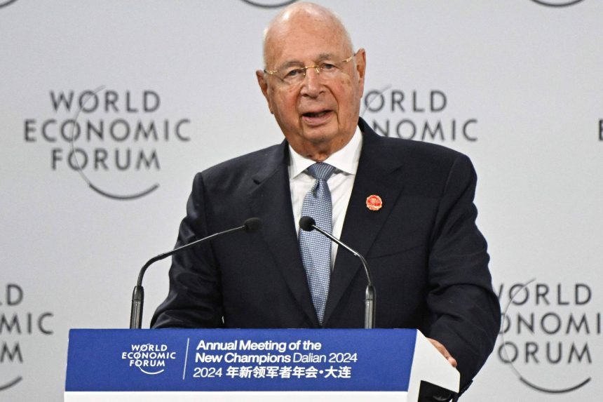 forum-economico-mundial-cria-comissao-de-investigacao-apos-denuncias-de-assedio-e-racismo,-diz-jornal