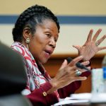 morre-sheila-jackson-lee,-deputada-democrata-e-ativista-antirracista,-aos-74