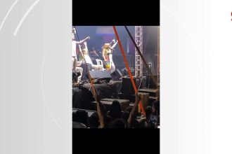 manu-bahtidao-para-show-e-da-bronca-em-homem-que-jogava-latas-no-palco:-‘deve-ser-corno’